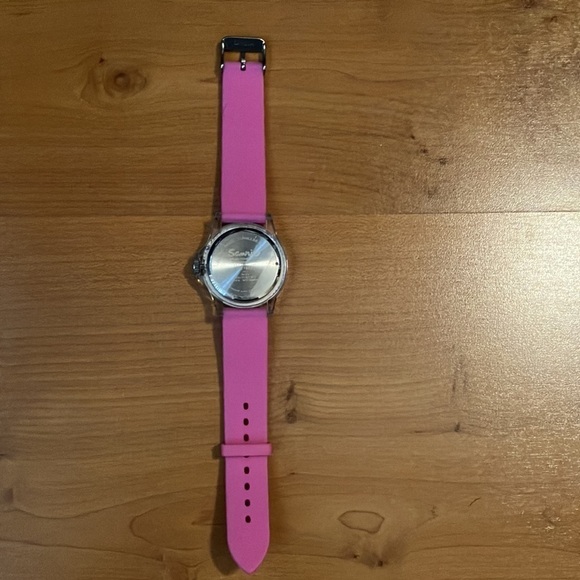 Hello Kitty Sanrio Bedazzled Bezel, Rubber Watch Band. Needs Battery Preowned